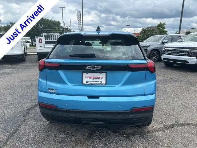 2027 Chevrolet Bolt LT FWD