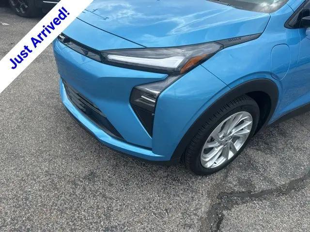 2027 Chevrolet Bolt LT FWD