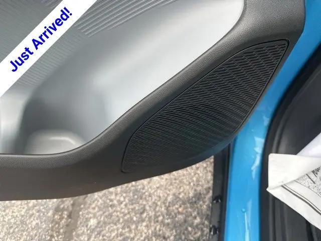 2027 Chevrolet Bolt LT FWD