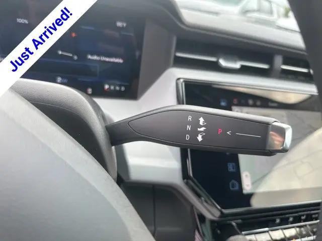 2027 Chevrolet Bolt LT FWD