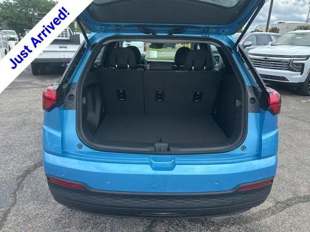 2027 Chevrolet Bolt LT FWD