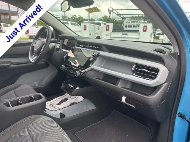 2027 Chevrolet Bolt LT FWD