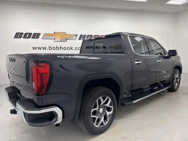 2022 GMC Sierra 1500 4WD Crew Cab Short Box SLT