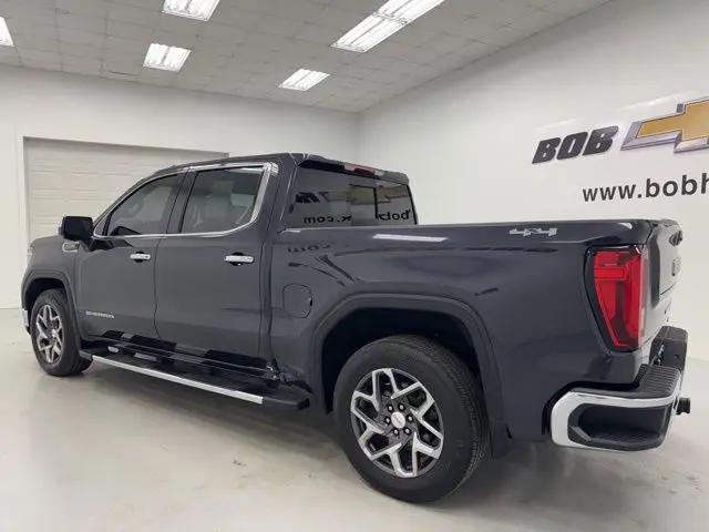 2022 GMC Sierra 1500 4WD Crew Cab Short Box SLT