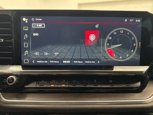 2022 GMC Sierra 1500 4WD Crew Cab Short Box SLT
