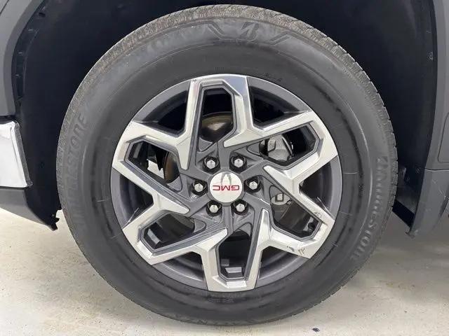 2022 GMC Sierra 1500 4WD Crew Cab Short Box SLT