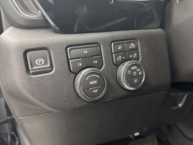 2026 Chevrolet Silverado 2500HD Crew Cab, Standard Bed, LT, 4WD