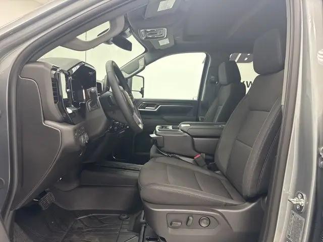 2026 Chevrolet Silverado 2500HD Crew Cab, Standard Bed, LT, 4WD