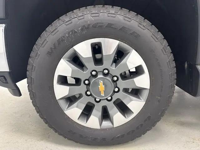 2026 Chevrolet Silverado 2500HD Crew Cab, Standard Bed, LT, 4WD