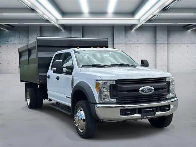2017 Ford F-550 Lariat