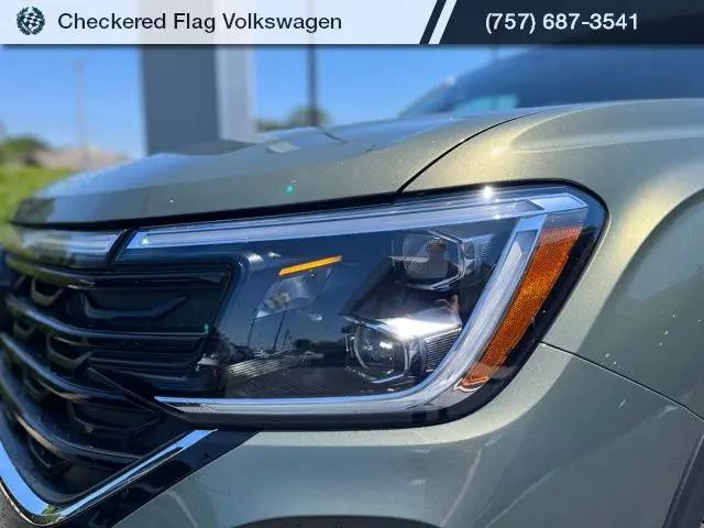 2026 Volkswagen Atlas Cross Sport SE with Technology