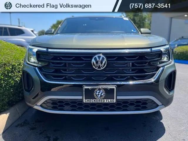 2026 Volkswagen Atlas Cross Sport SE with Technology
