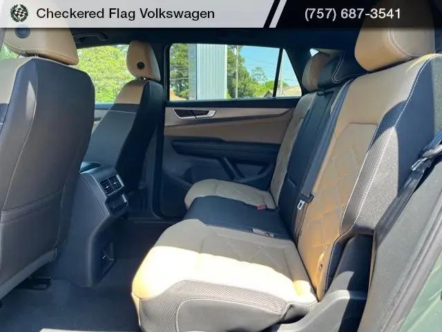 2026 Volkswagen Atlas Cross Sport SE with Technology