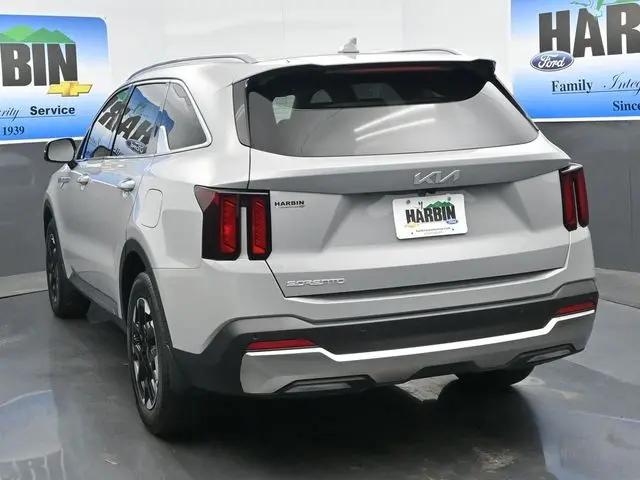 2025 Kia Sorento S