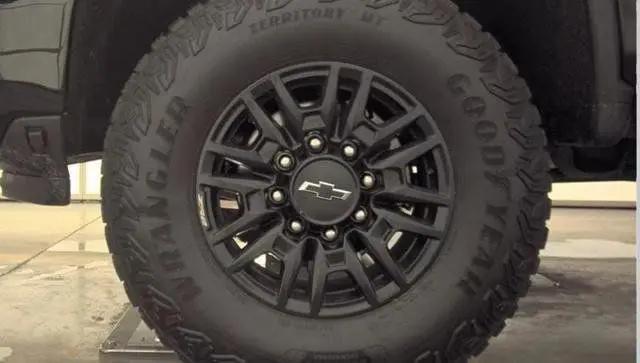 2024 Chevrolet Silverado 2500HD 4WD Crew Cab Standard Bed ZR2