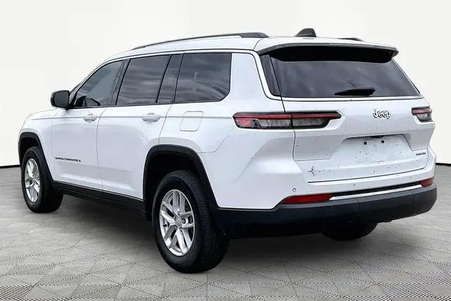 2023 Jeep Grand Cherokee L Laredo 4x2