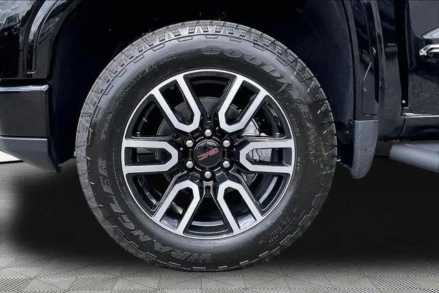 2026 GMC Sierra 1500 Crew Cab, Short Bed, AT4, 4WD