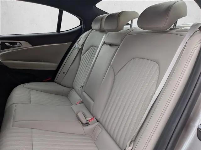 2022 Genesis G70 3.3T RWD