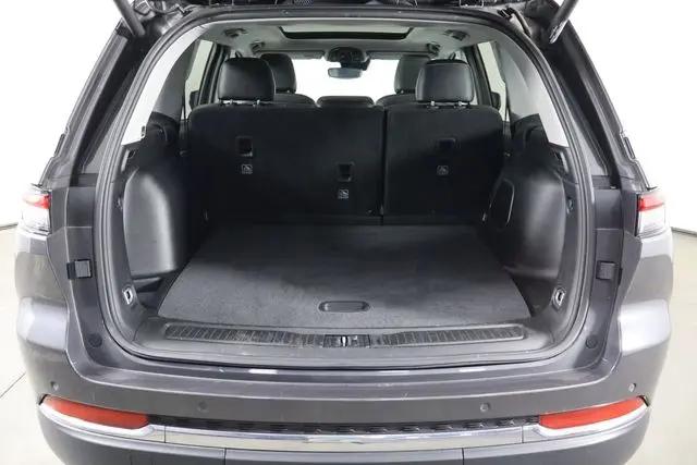 2022 Jeep Grand Cherokee Limited 4x4