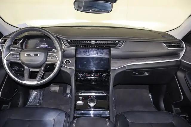 2022 Jeep Grand Cherokee Limited 4x4
