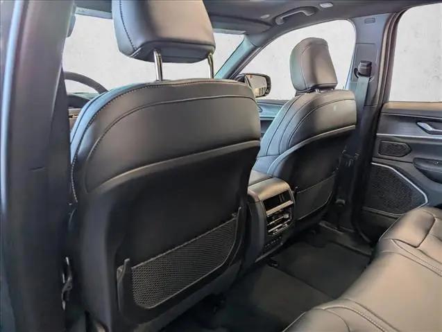 2026 Jeep Grand Wagoneer Upland