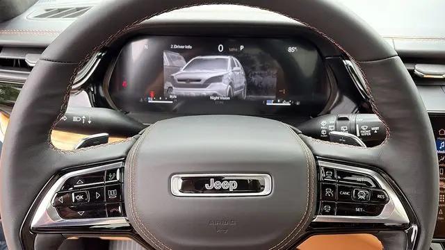 2026 Jeep Grand Cherokee L Summit 4x4