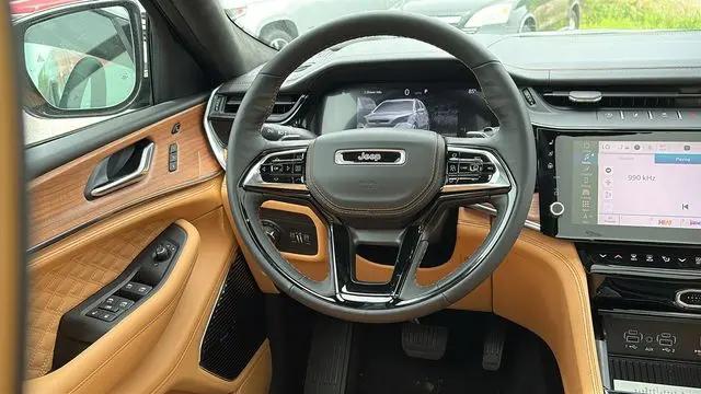 2026 Jeep Grand Cherokee L Summit 4x4