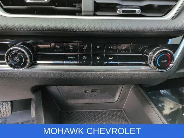 2025 Chevrolet Equinox AWD LT