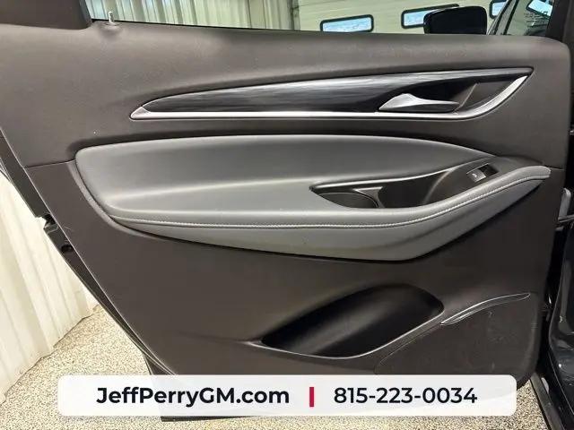 2020 Buick Enclave FWD Essence