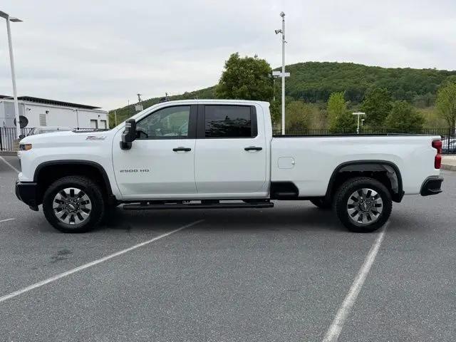 2026 Chevrolet Silverado 2500HD Crew Cab, Long Bed, Custom, 4WD