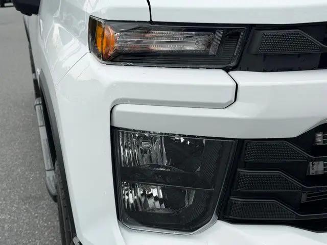 2026 Chevrolet Silverado 2500HD Crew Cab, Long Bed, Custom, 4WD