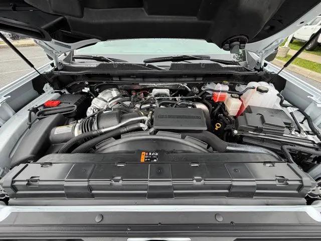 2026 Chevrolet Silverado 2500HD Crew Cab, Long Bed, Custom, 4WD
