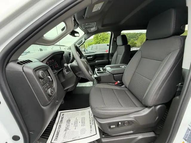 2026 Chevrolet Silverado 2500HD Crew Cab, Long Bed, Custom, 4WD