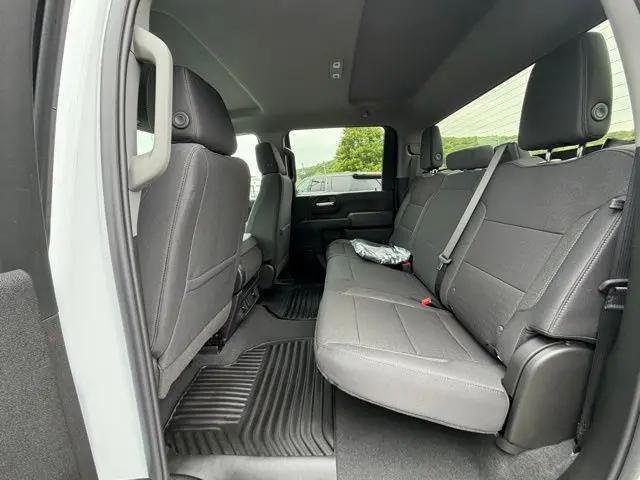 2026 Chevrolet Silverado 2500HD Crew Cab, Long Bed, Custom, 4WD