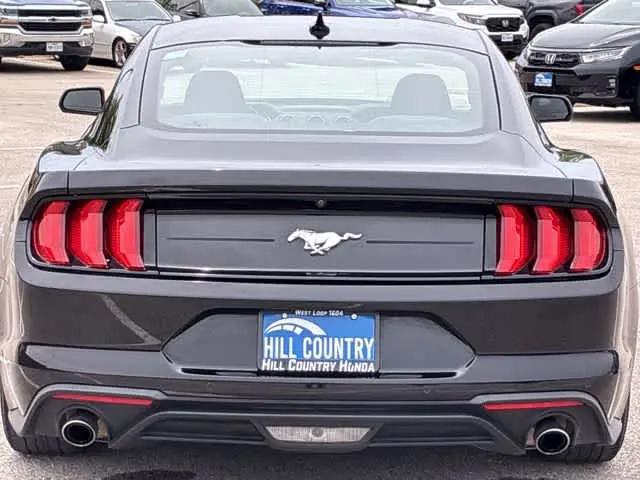 2023 Ford Mustang EcoBoost Fastback