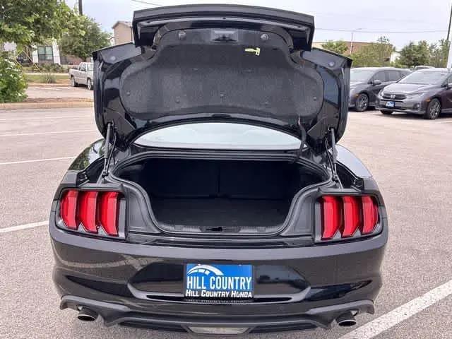 2023 Ford Mustang EcoBoost Fastback