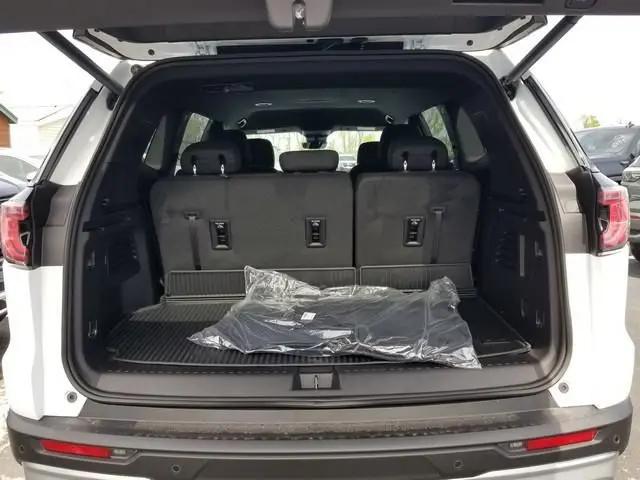 2026 GMC Acadia Elevation AWD