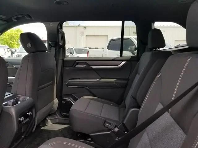 2026 GMC Acadia Elevation AWD