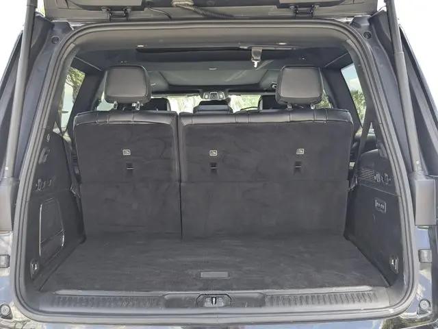 2022 Jeep Wagoneer Series III 4x2