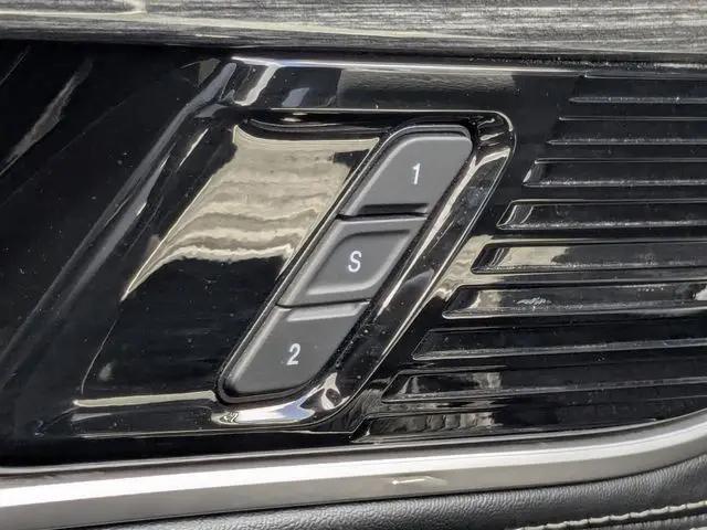 2022 Jeep Wagoneer Series III 4x2