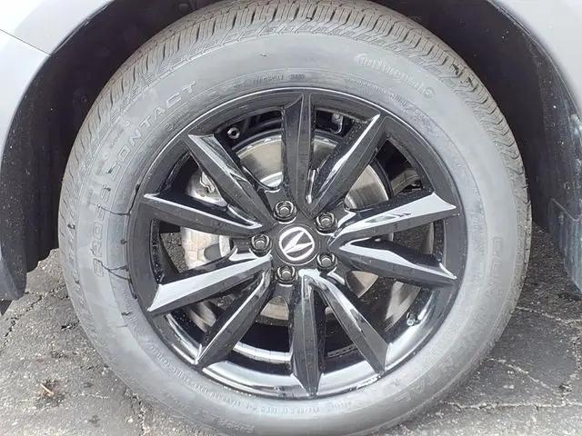 2025 Acura RDX Standard