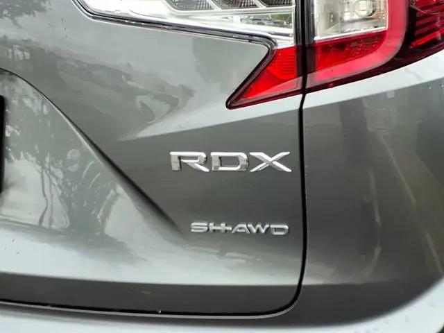 2025 Acura RDX Standard