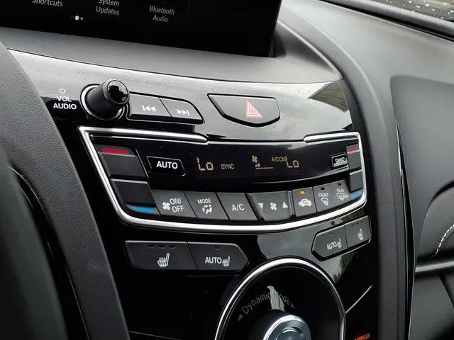 2025 Acura RDX Standard