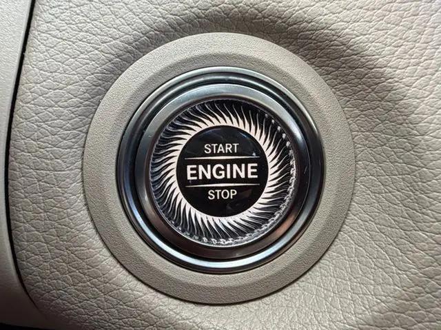 2022 Mercedes-Benz GLC 4MATIC SUV