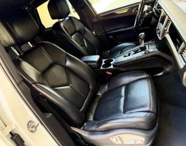 2015 Porsche Macan S