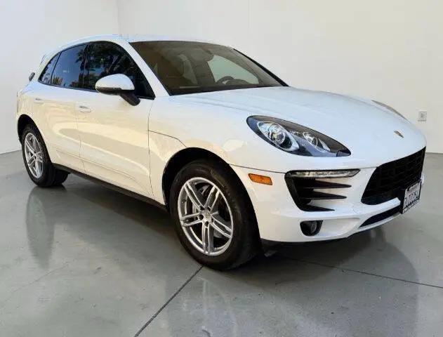 2015 Porsche Macan S