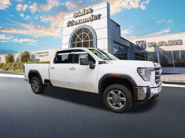 2025 GMC Sierra 2500HD Crew Cab, Standard Bed, SLT, 4WD for sale in Lewisburg, PA