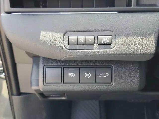 2026 Subaru Uncharted Sport