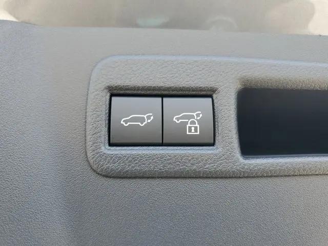 2026 Subaru Uncharted Sport