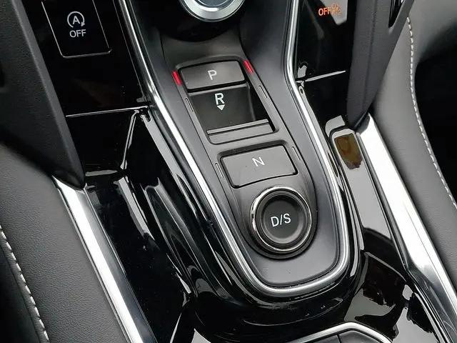 2023 Acura RDX Advance Package